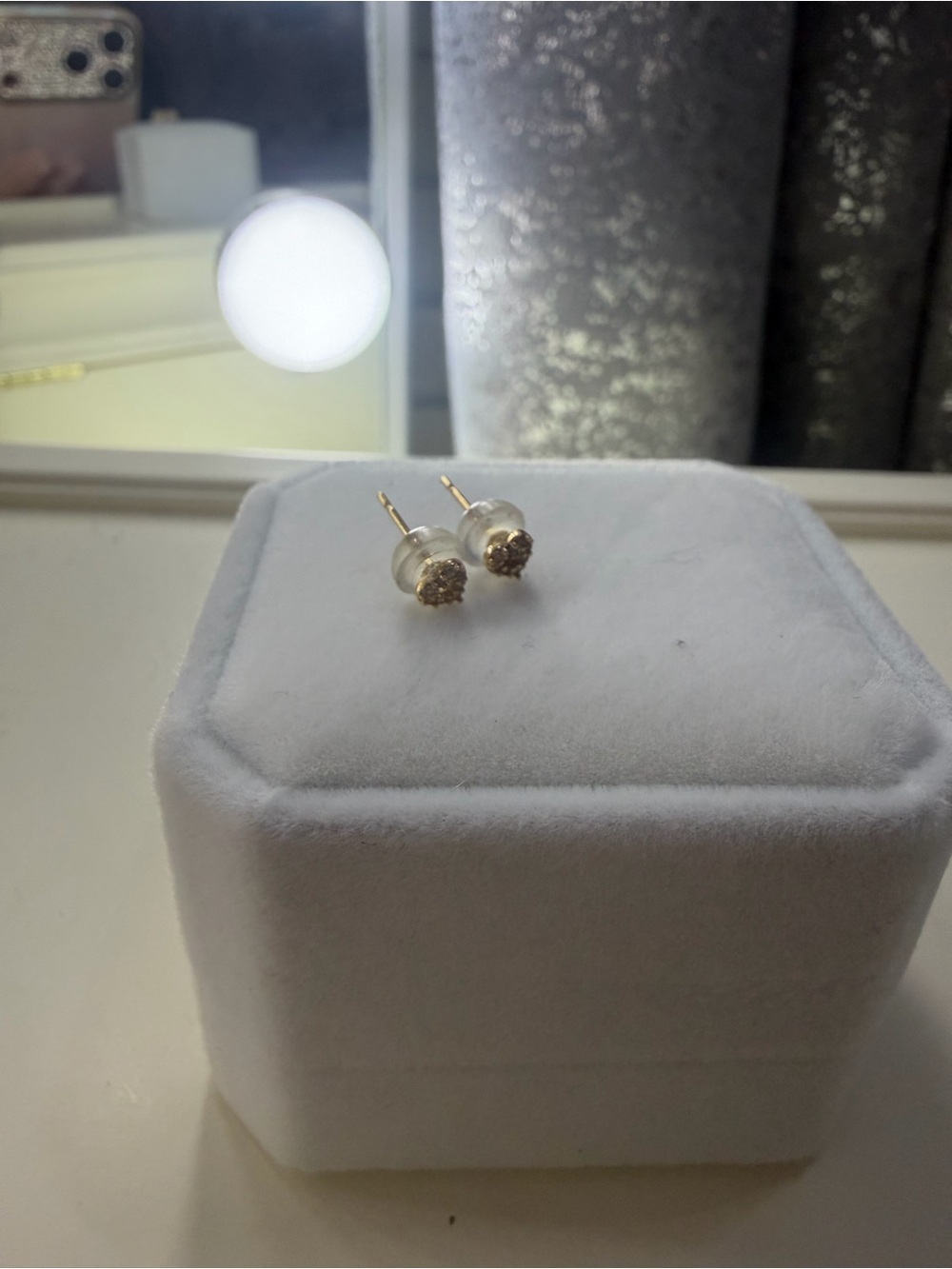 14k gold mini heart earrings
